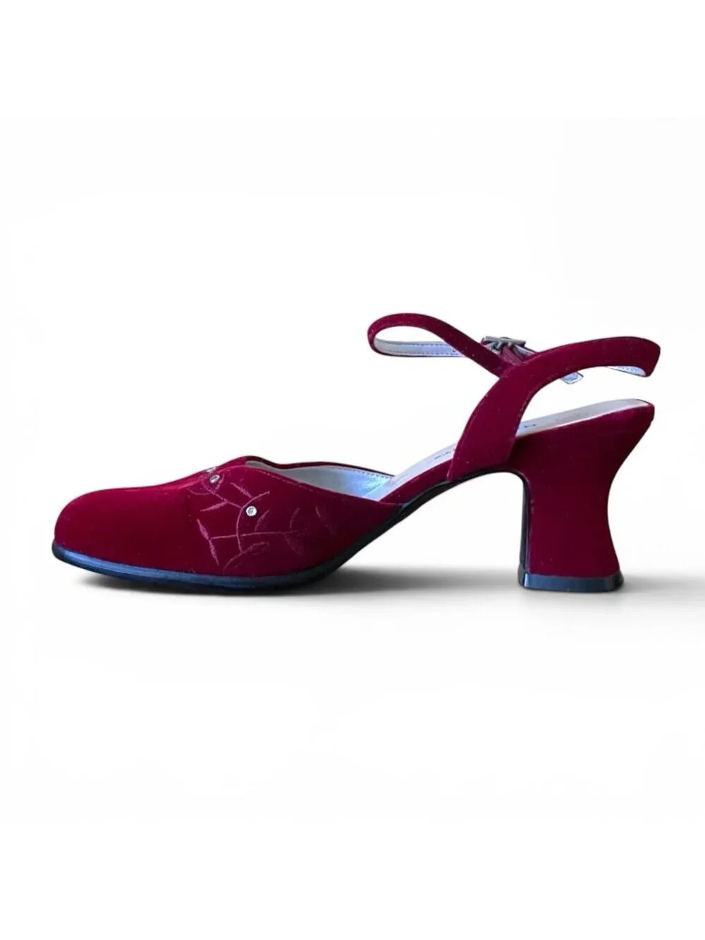 Vintage 90s Womens Mary Jane Heels Sz 7.5 Red Velvet Embroidered Whimsigoth